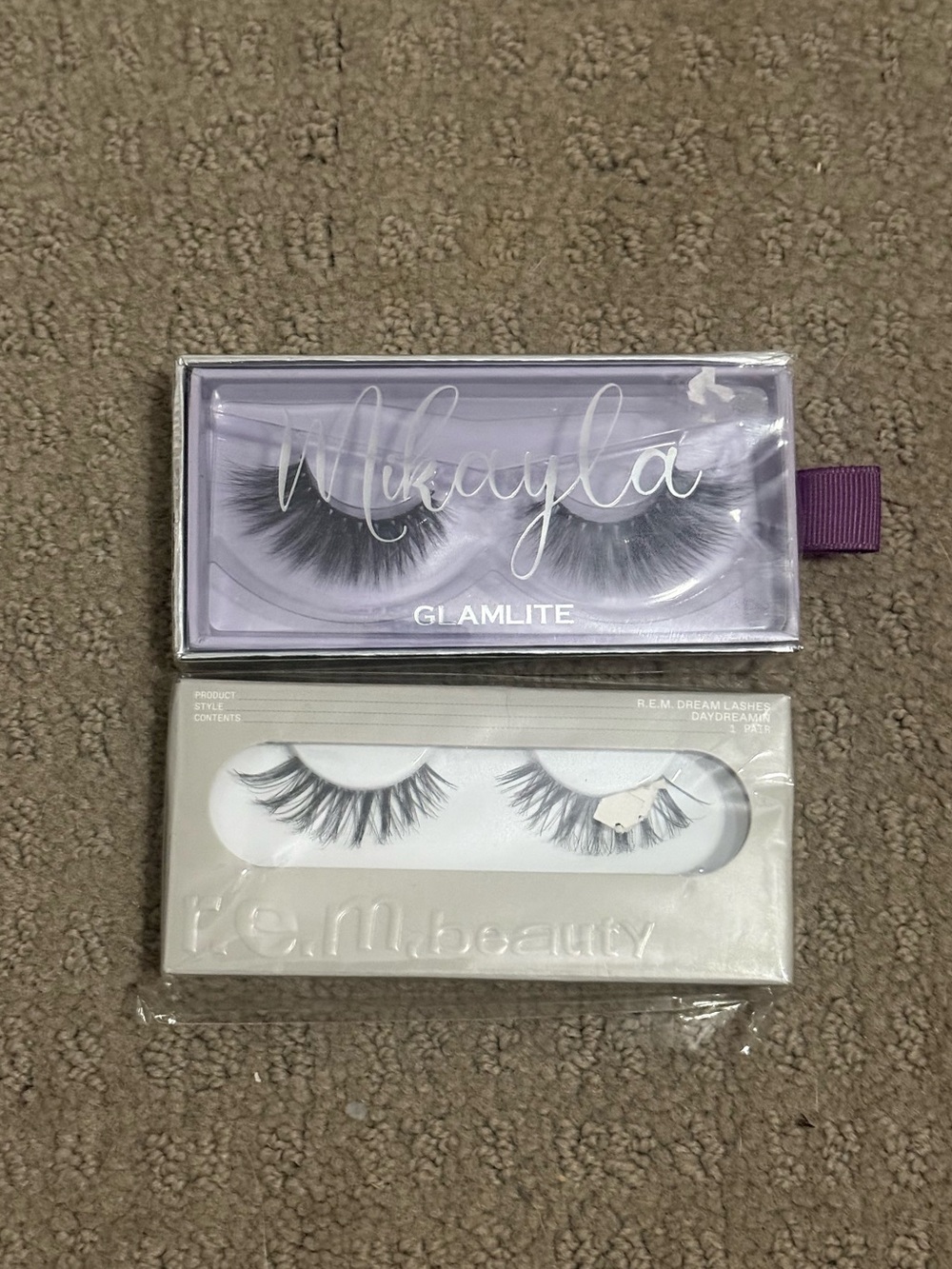 Fake Lashes Lot